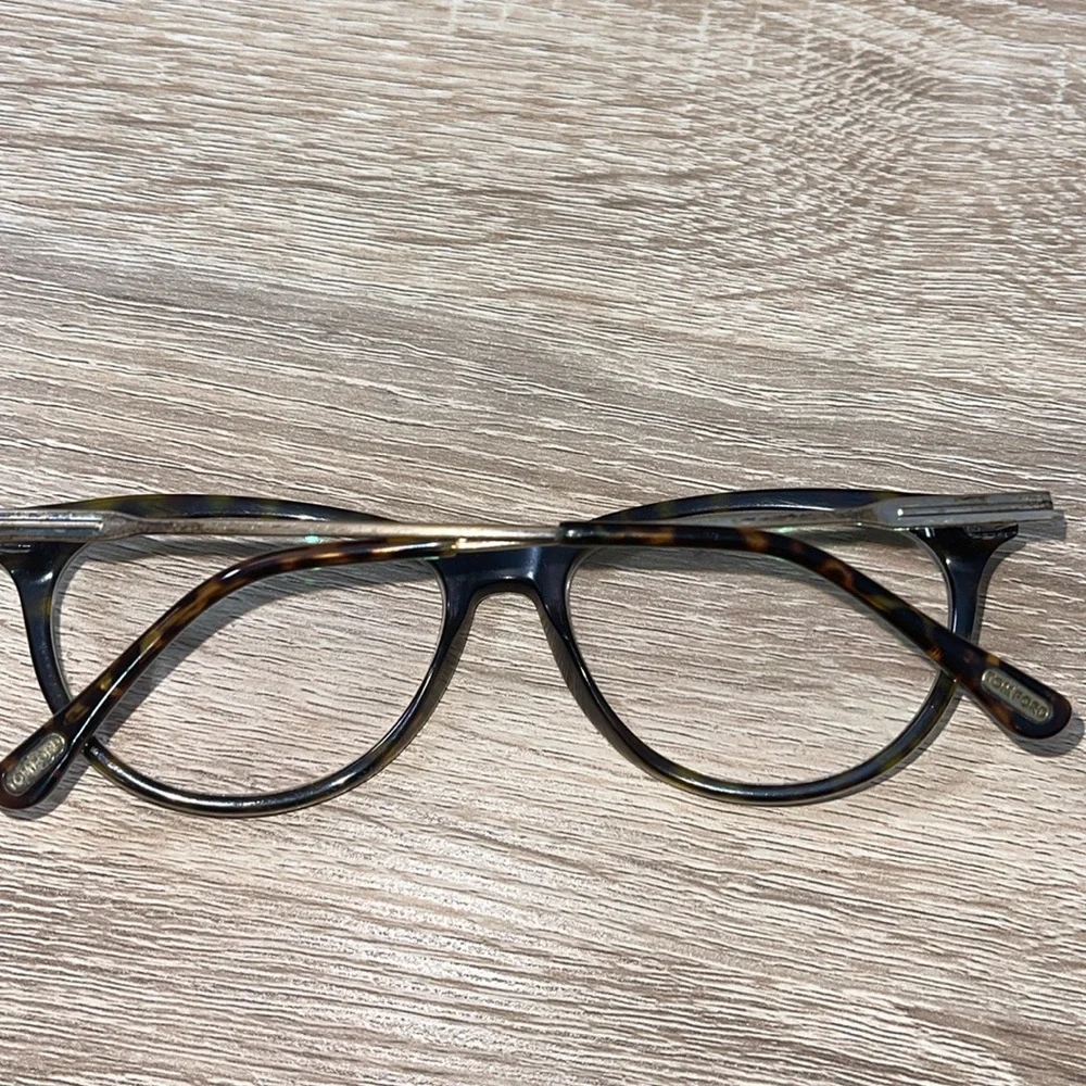 Tom Ford Glasses - Picture 6 of 8